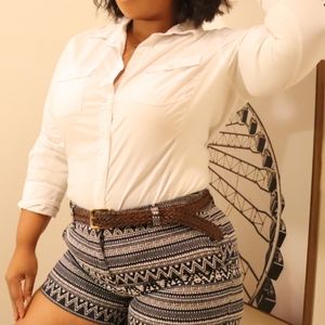 Ann Taylor's tribal shorts size 8